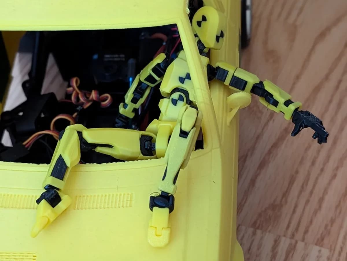 Crash Test Dummy 13 1/10 Échelle 6" tall - Image 3