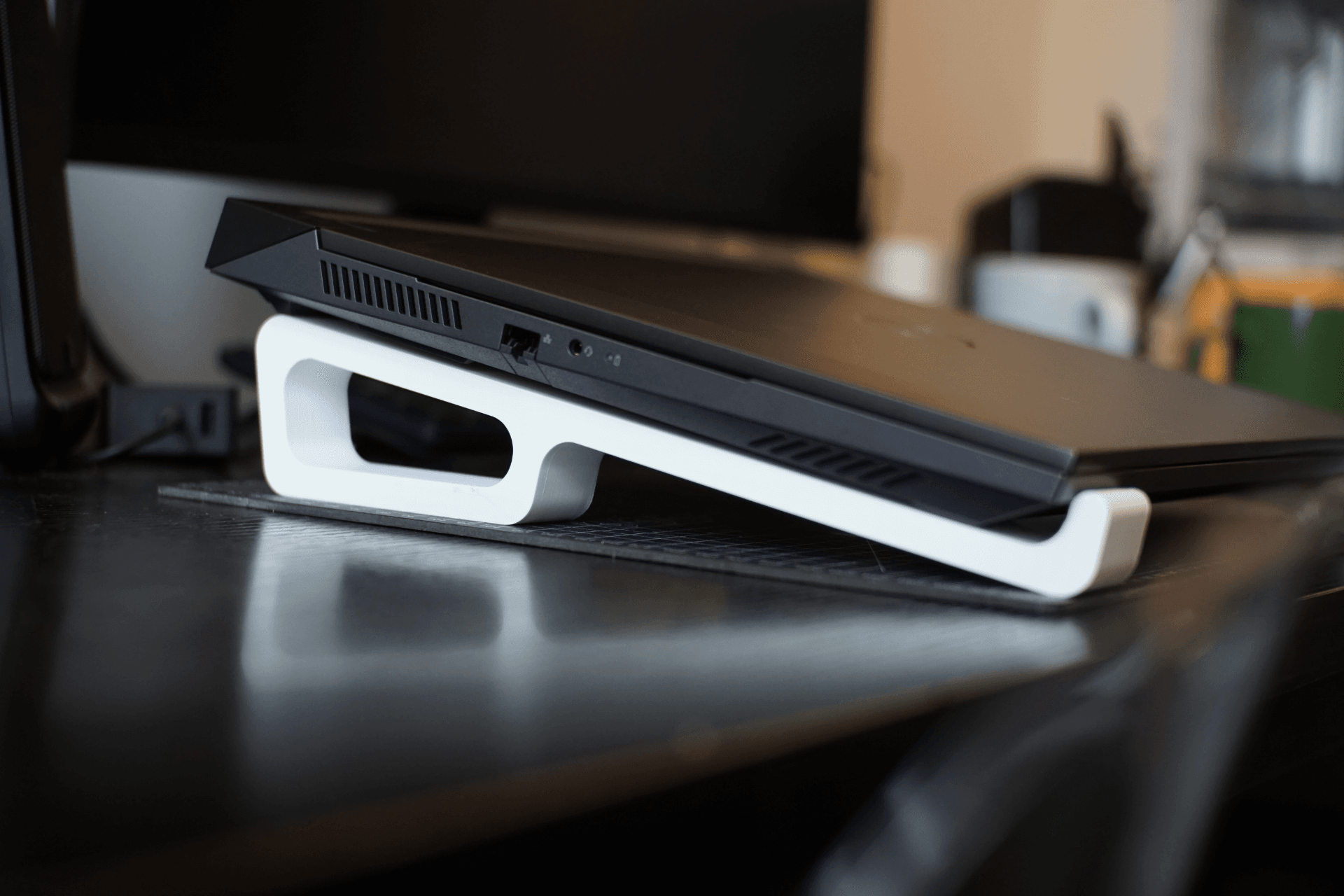 Laptop Support - Image 3