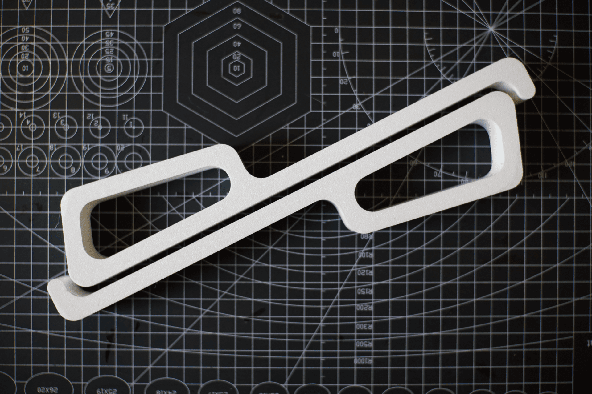 Laptop Support - Image 4