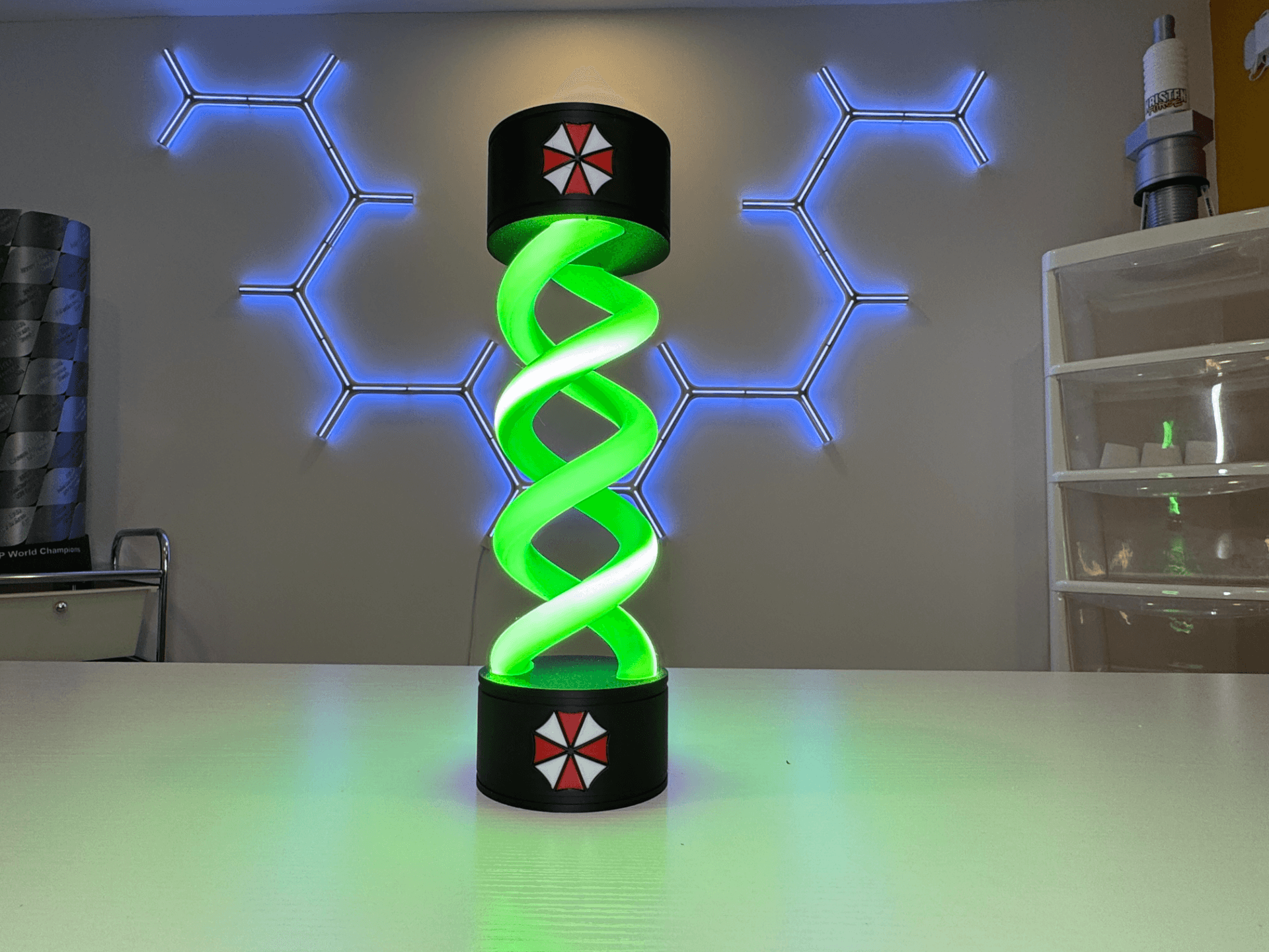 Resident Evil T-virus Lampe Lumineux In The Dark - Image 2