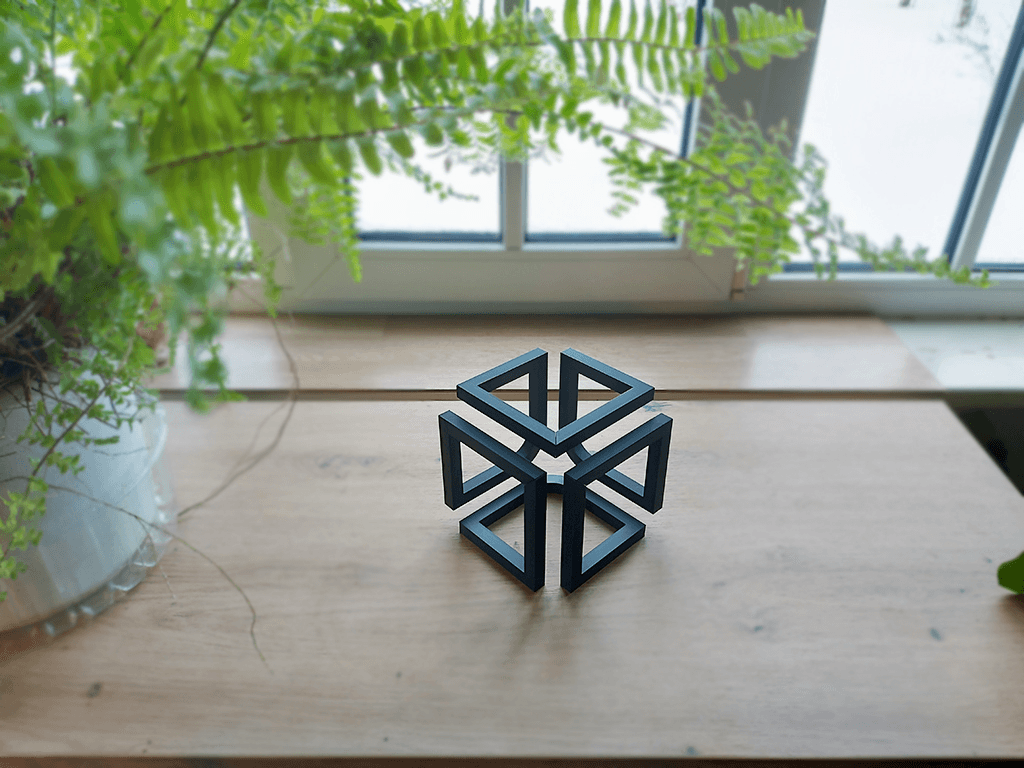 Infini Cube -