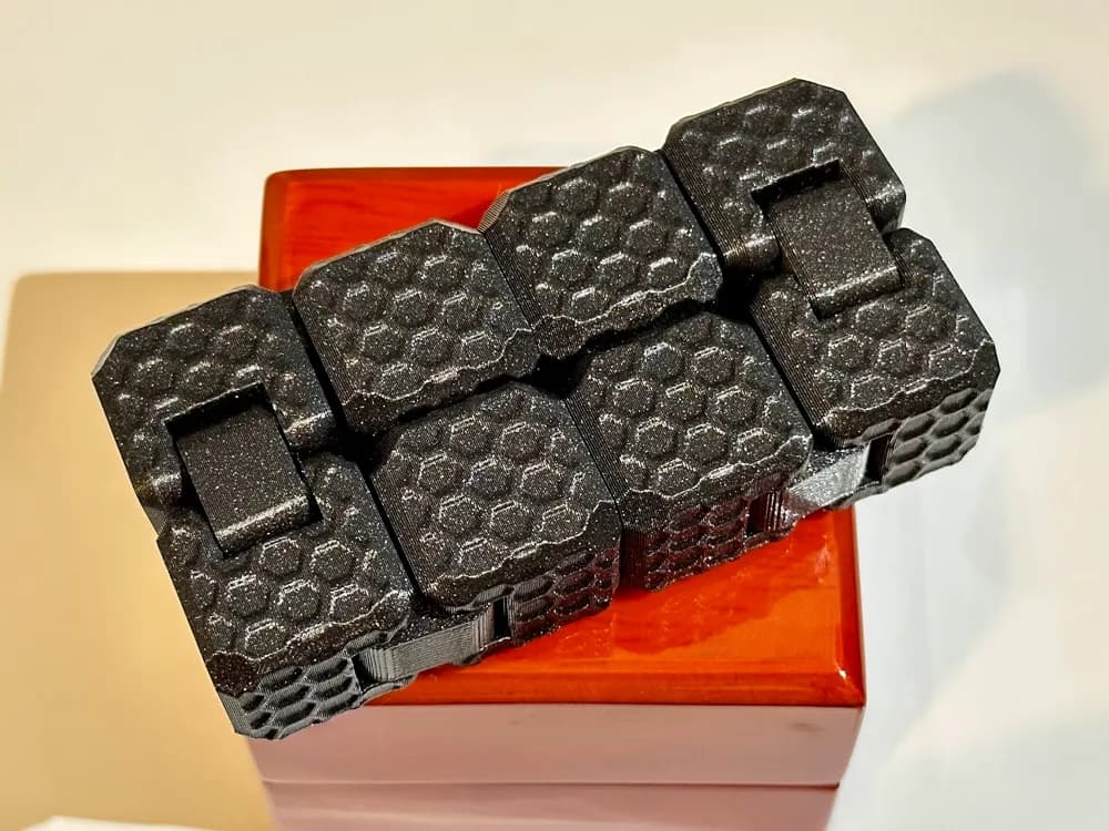 Cube Fidget Biseauté - Image 3